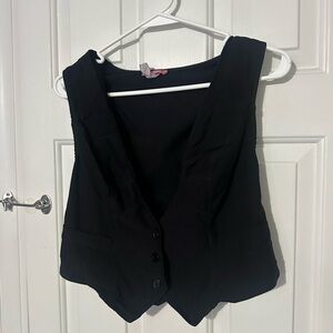 Elegant Black Buttoned Women's Vest